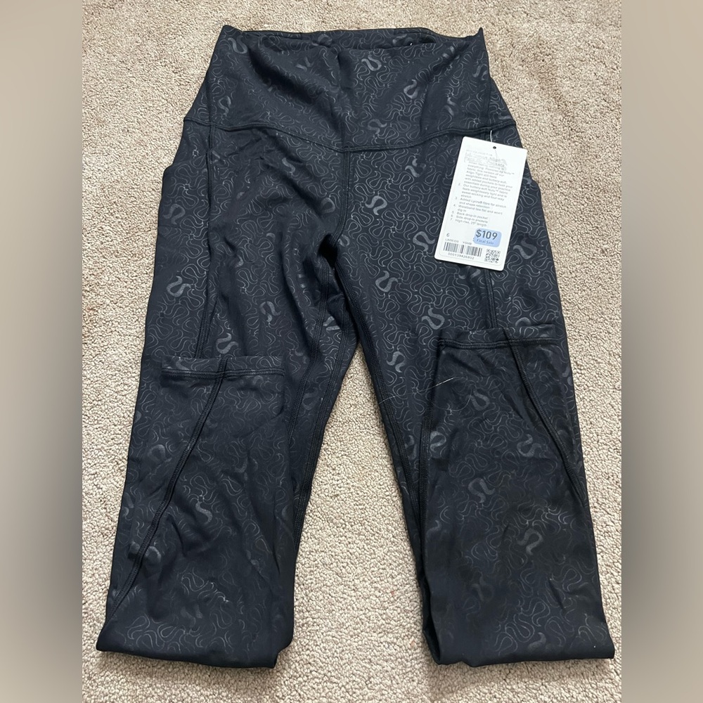 NWT Lululemon align pant 25” with pockets